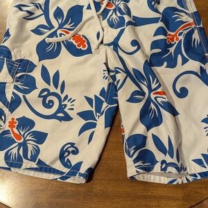 Old Navy Blue‎ and White Hybrid Shorts with Floral Design